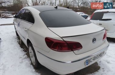 Купе Volkswagen CC / Passat CC 2014 в Львові
