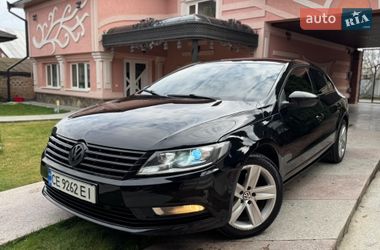 Купе Volkswagen CC / Passat CC 2013 в Чернівцях
