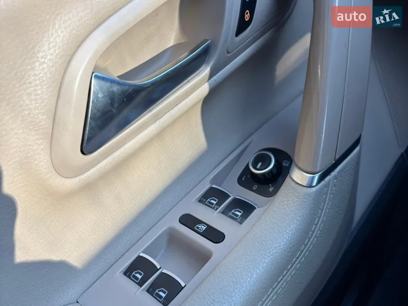 Volkswagen CC / Passat CC 2012 VIN WVWRP7AN2DE537029 фото оголошення 19 з 60