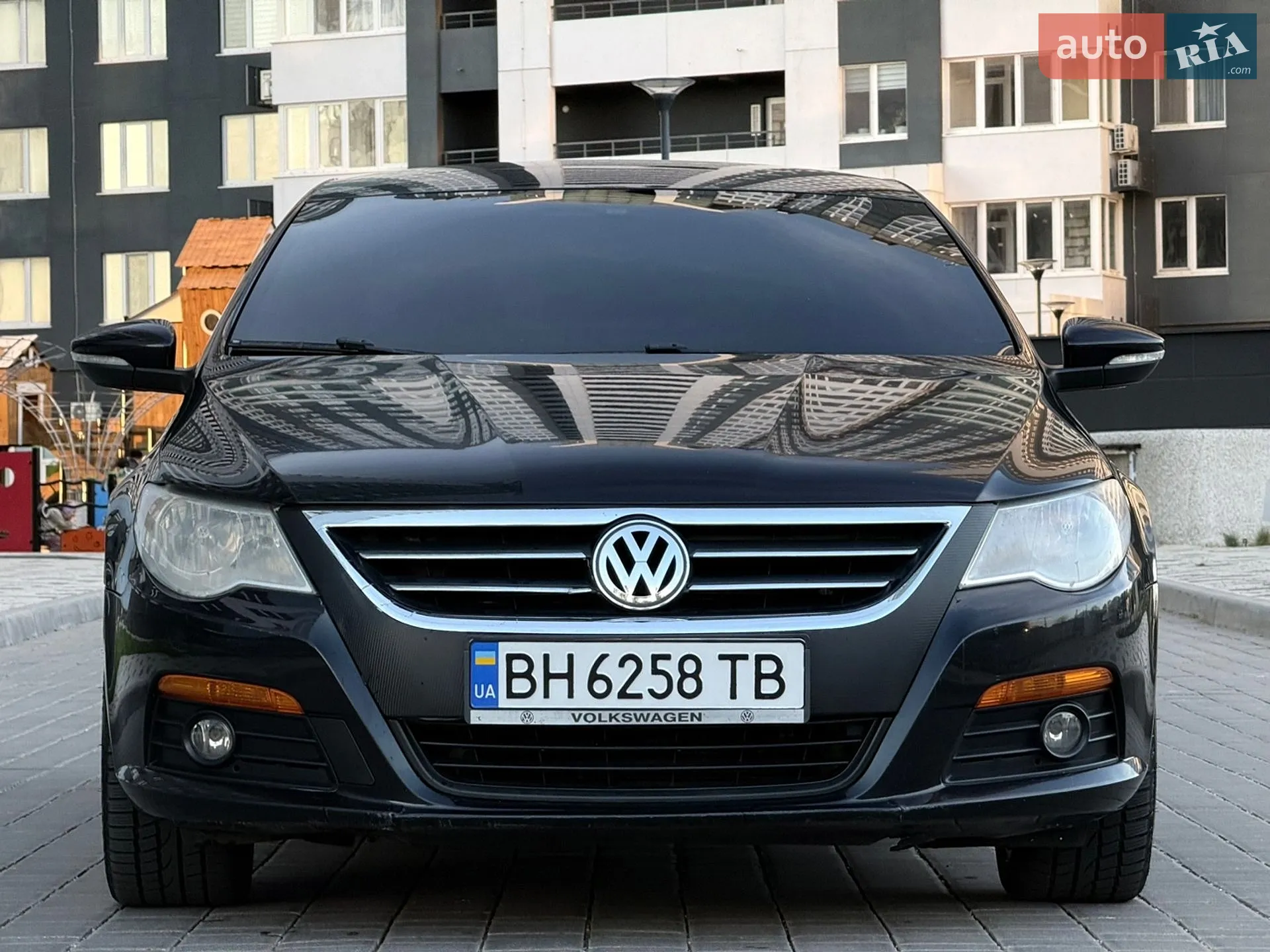 2010 Volkswagen Passat CC - мініатюра 3