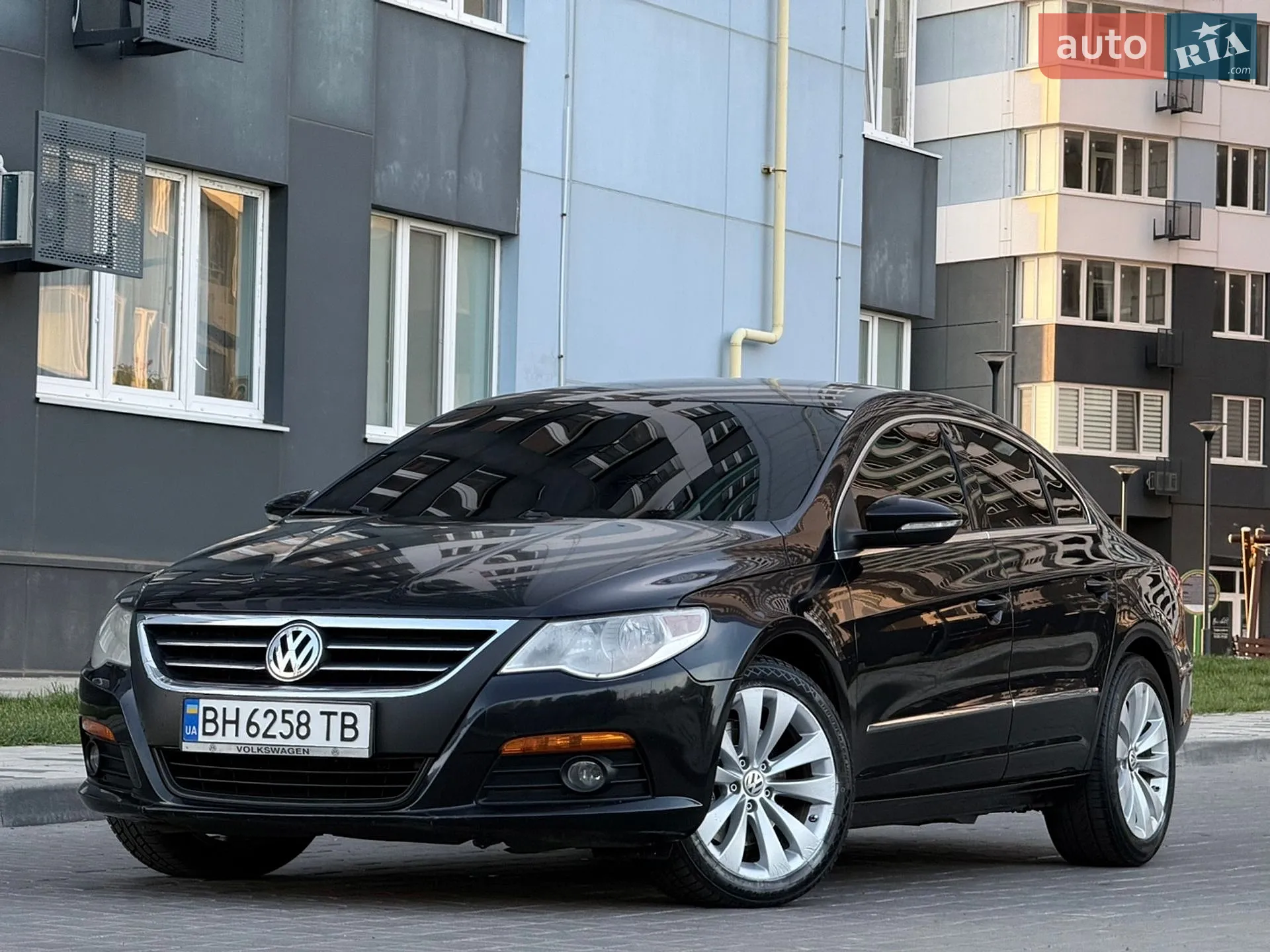 2010 Volkswagen Passat CC - мініатюра 16
