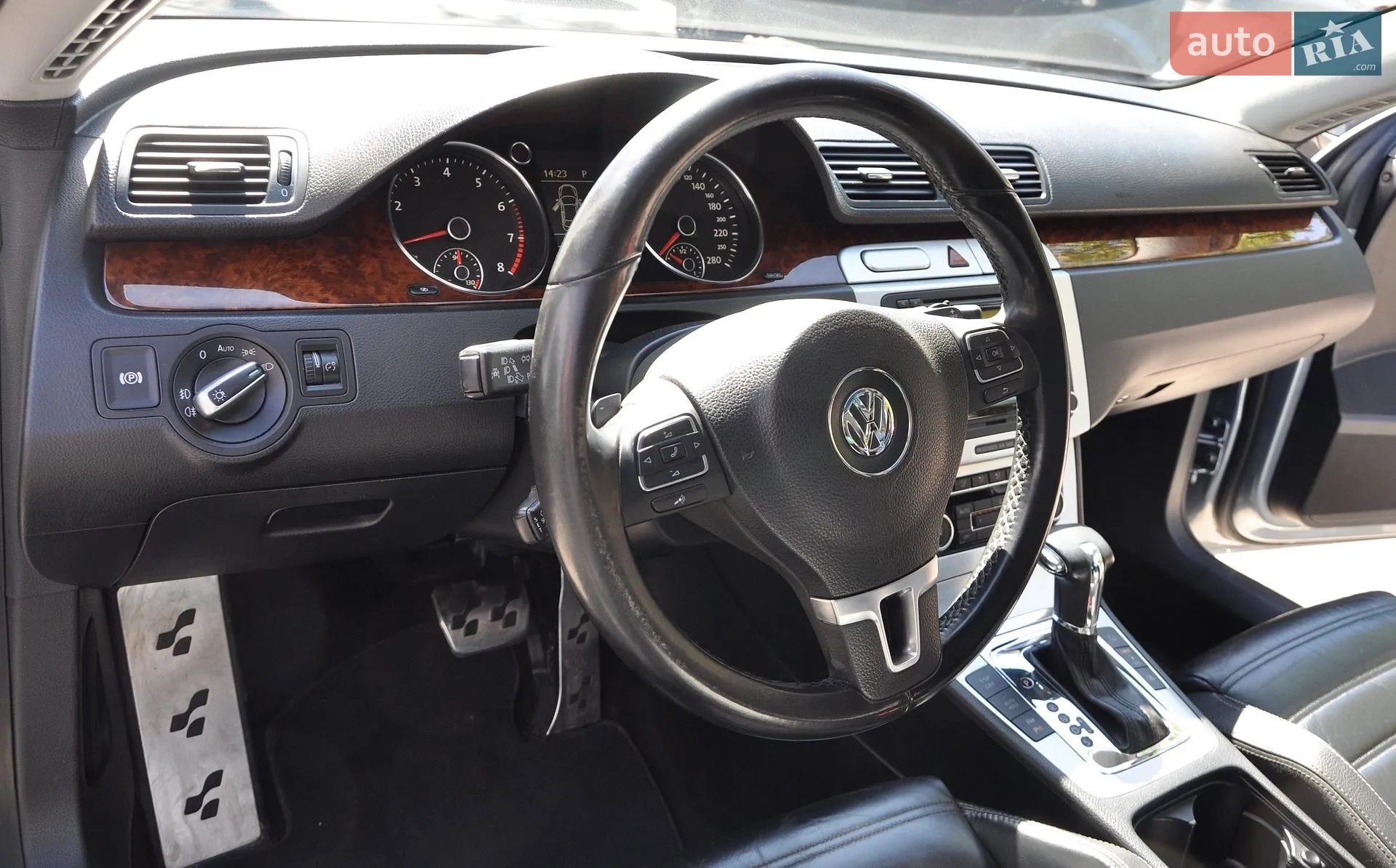 2010 Volkswagen Passat CC - мініатюра 26