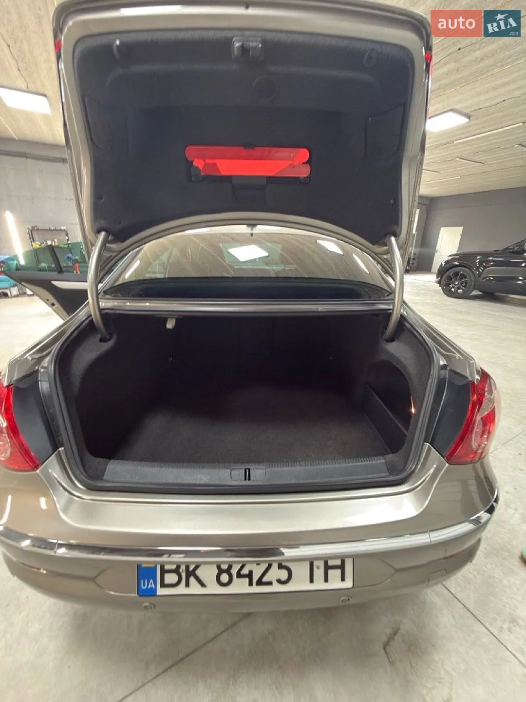 2010 Volkswagen Passat CC - мініатюра 24