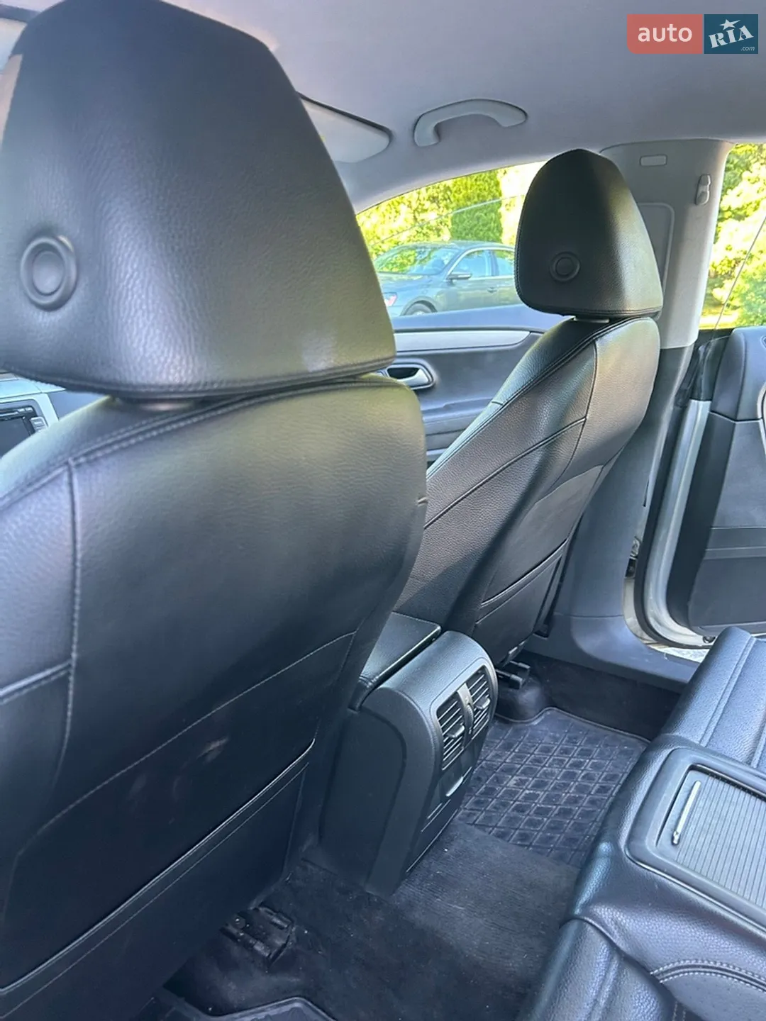 2010 Volkswagen Passat CC - мініатюра 35