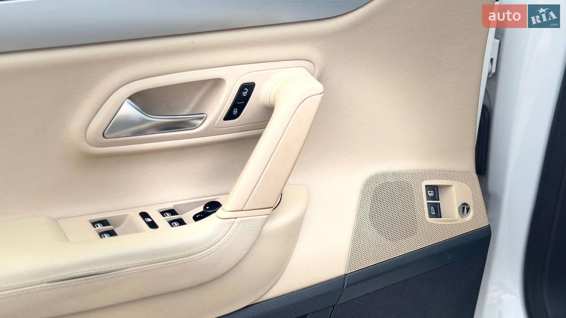 2012 Volkswagen Passat CC - мініатюра 9