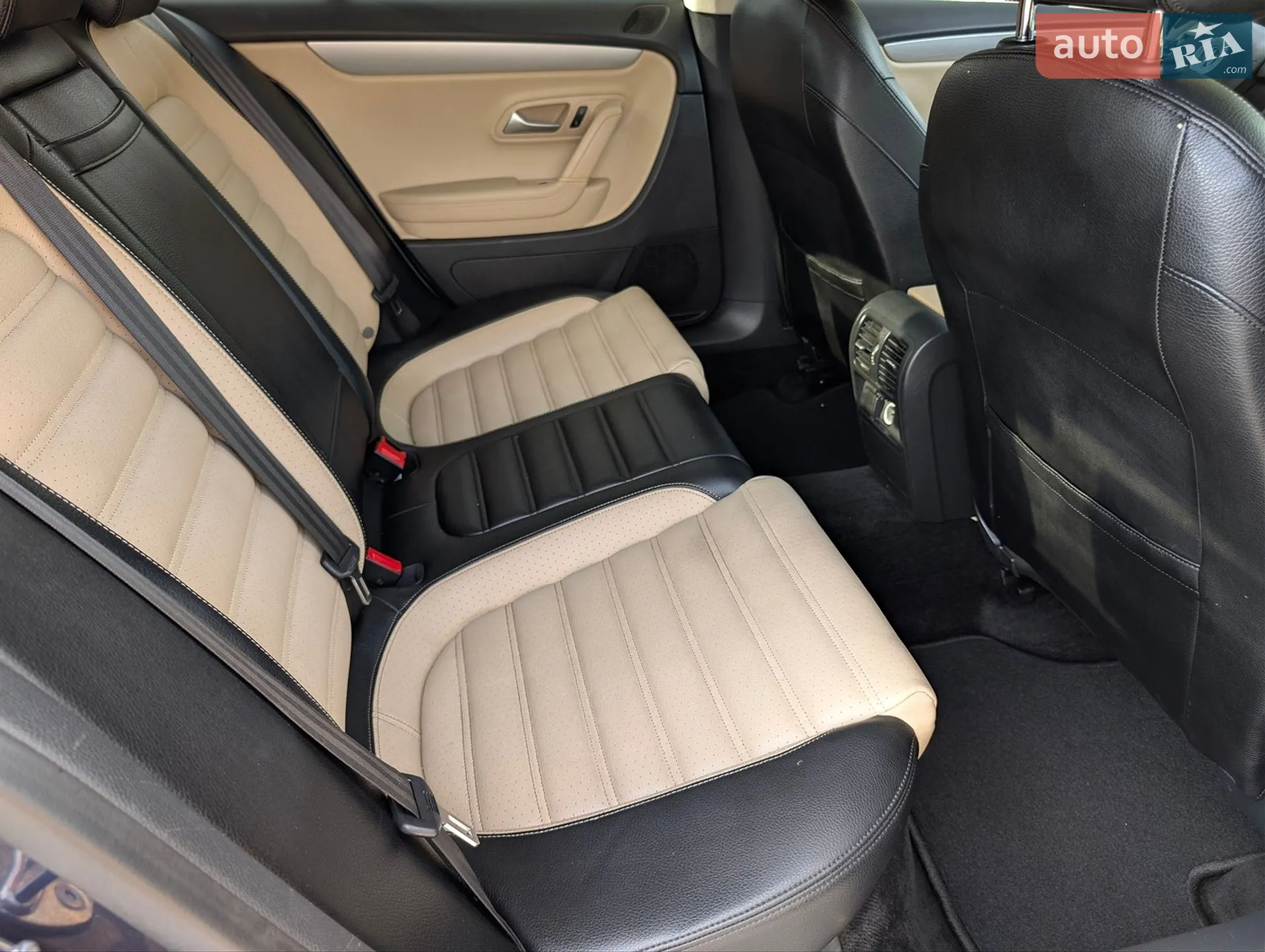 2014 Volkswagen Passat CC - мініатюра 30