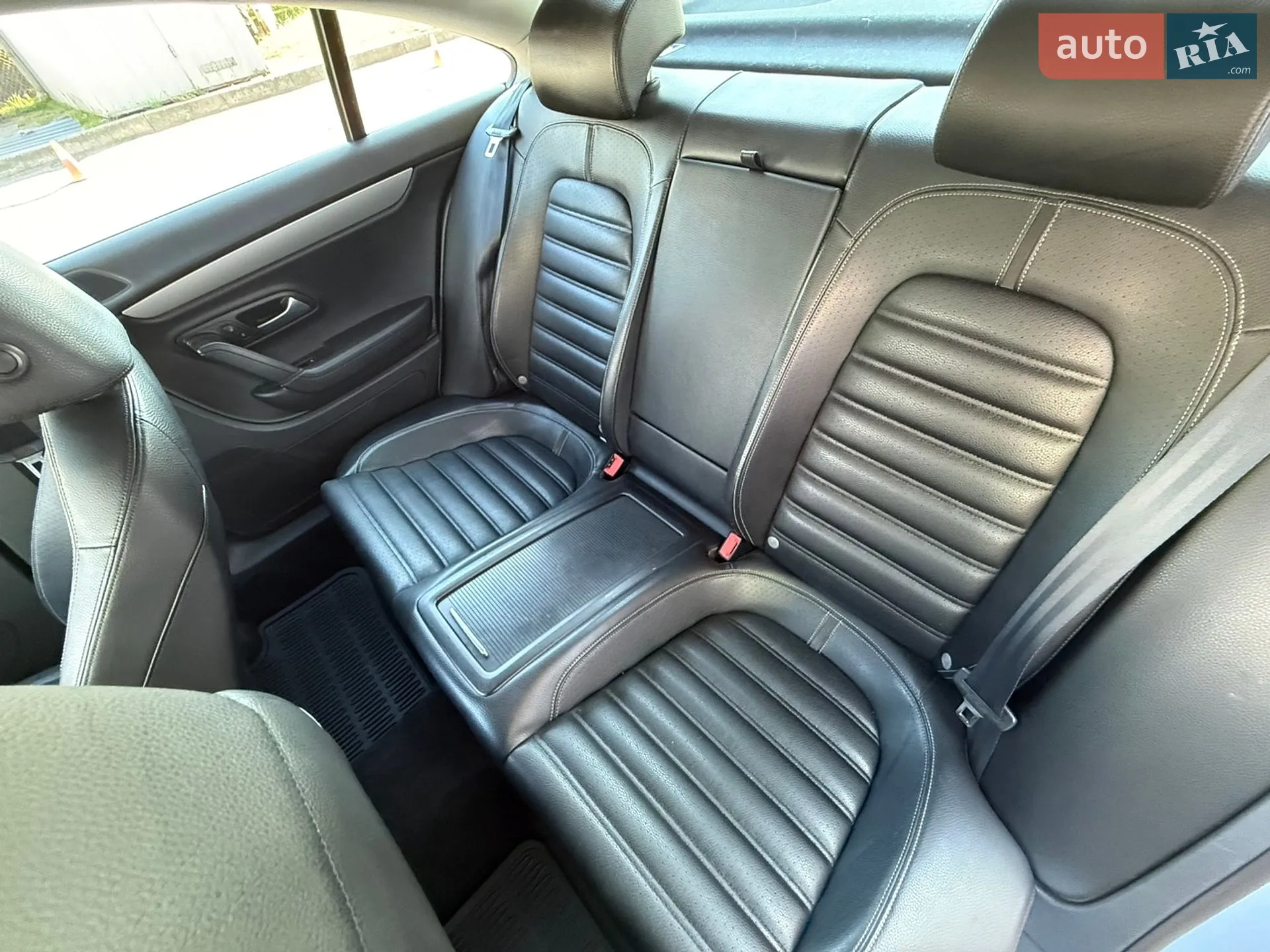 2010 Volkswagen Passat CC - мініатюра 26