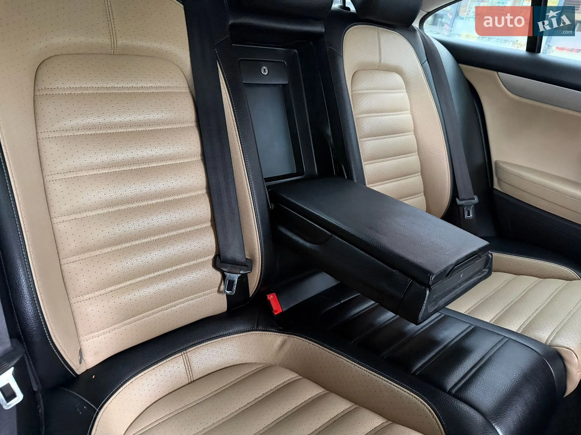 2013 Volkswagen Passat CC - мініатюра 10