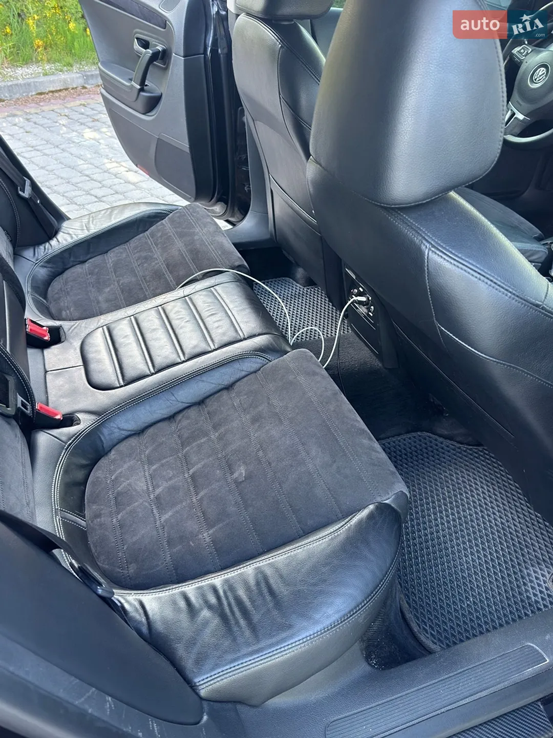 2010 Volkswagen Passat CC - мініатюра 16