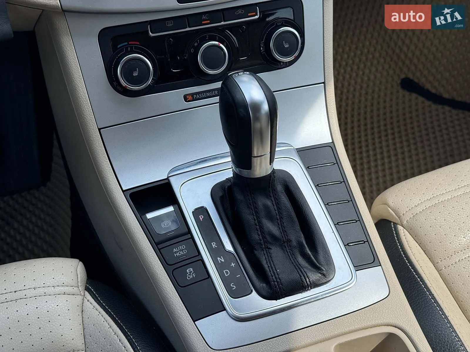2011 Volkswagen Passat CC - мініатюра 27