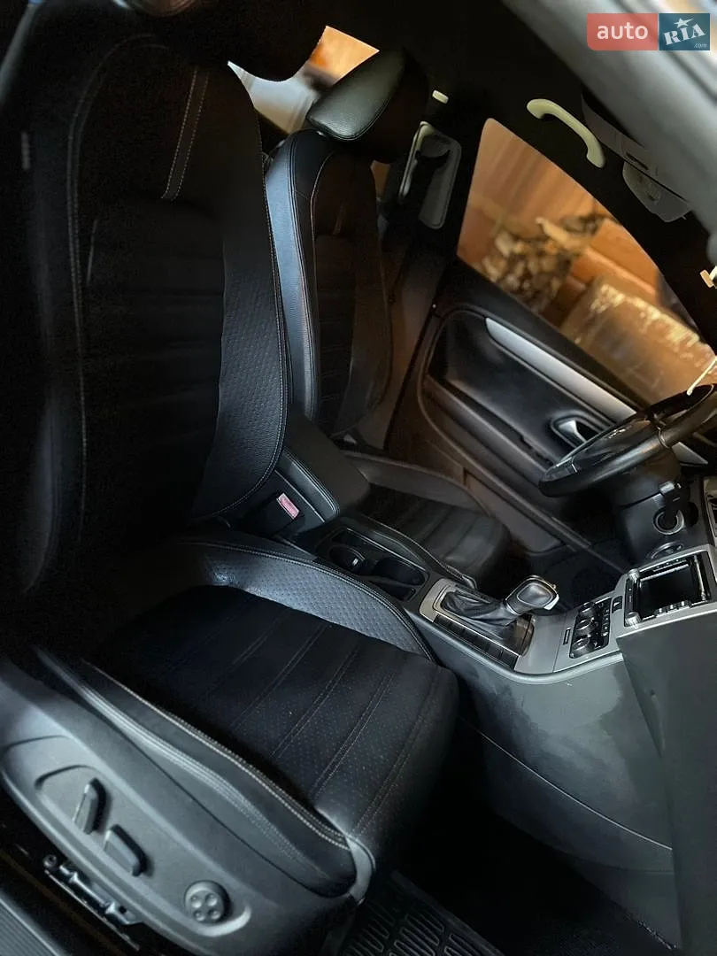 2011 Volkswagen Passat CC - мініатюра 10