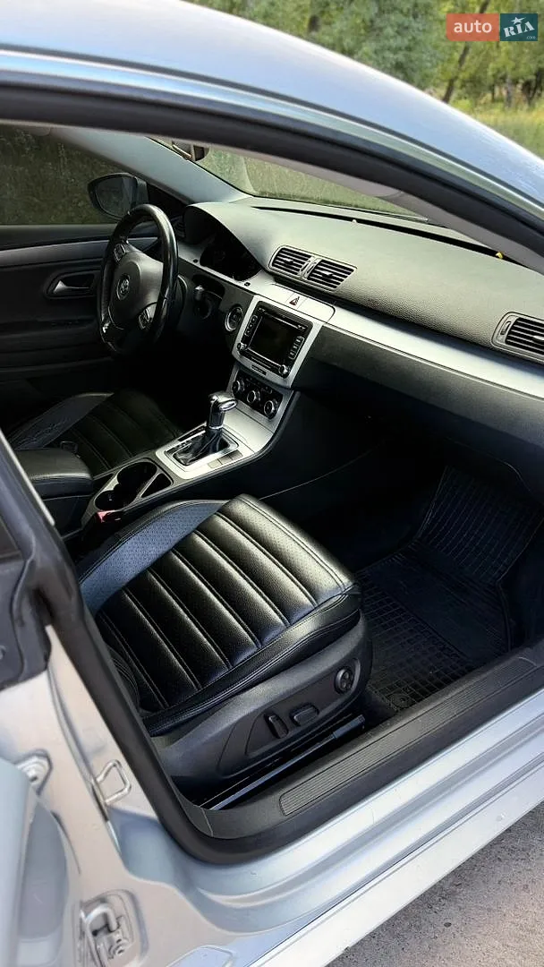 2010 Volkswagen Passat CC - мініатюра 11