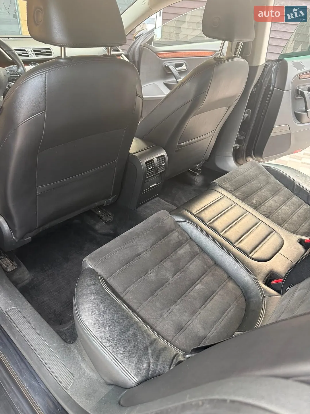 2011 Volkswagen Passat CC - мініатюра 24