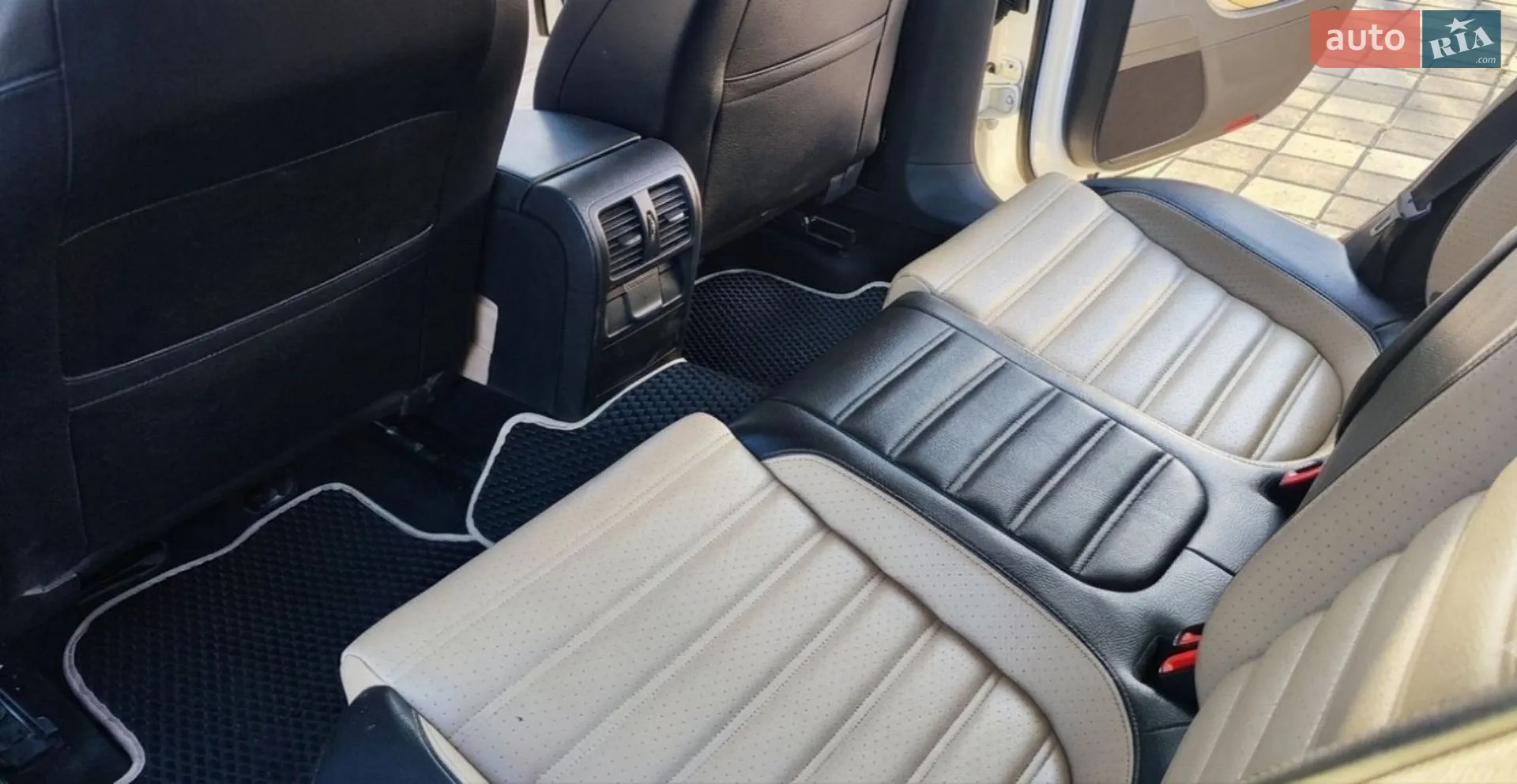 2012 Volkswagen Passat CC - мініатюра 12