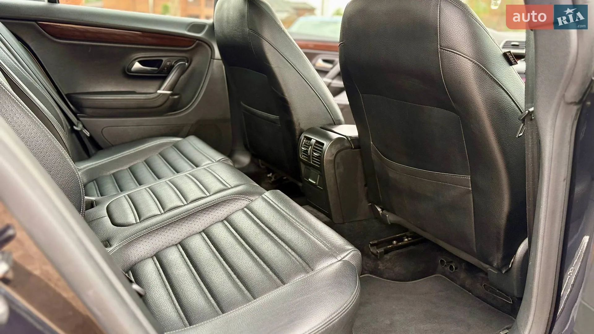 2011 Volkswagen Passat CC - мініатюра 16