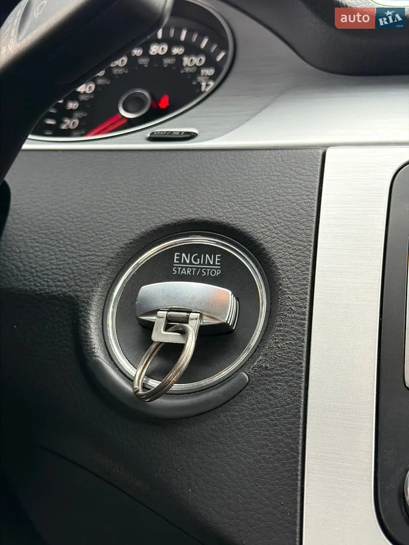 2014 Volkswagen Passat CC - мініатюра 35