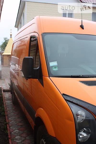 Грузовой фургон Volkswagen Crafter 2006 в Соснице