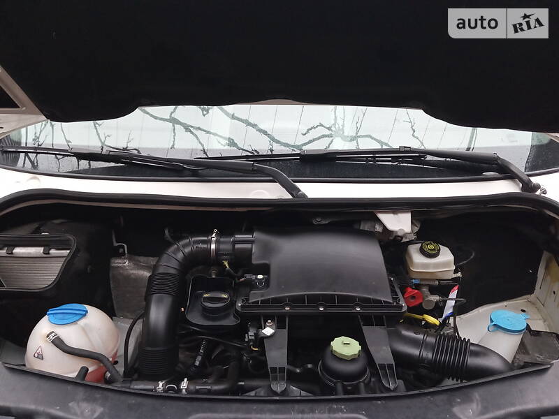 Мінівен Volkswagen Crafter 2015 в Виноградові фото 60 Мінівен Volkswagen Crafter 2015 в Виноградові