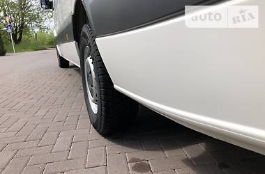 Вантажопасажирський фургон Volkswagen Crafter 2014 в 