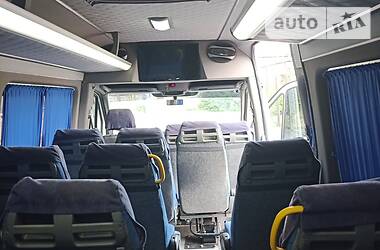 Туристичний / Міжміський автобус Volkswagen Crafter 2010 в Житомирі