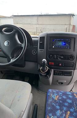 Пригородный автобус Volkswagen Crafter 2011 в Ивано-Франковске