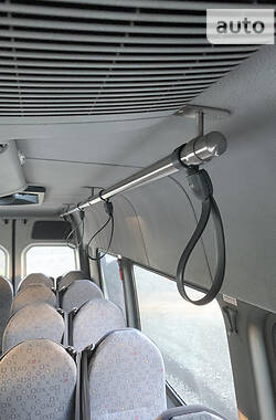 Міський автобус Volkswagen Crafter 2011 в Києві