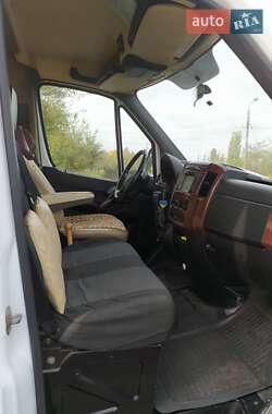 Микроавтобус Volkswagen Crafter 2010 в Кривом Роге