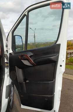 Микроавтобус Volkswagen Crafter 2010 в 