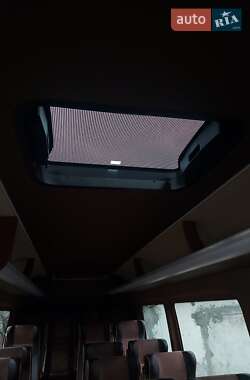Туристический / Междугородний автобус Volkswagen Crafter 2015 в 