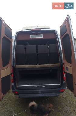 Туристический / Междугородний автобус Volkswagen Crafter 2015 в 