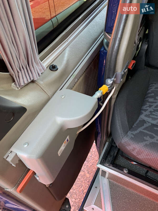 Микроавтобус Volkswagen Crafter 2016 в Ровно