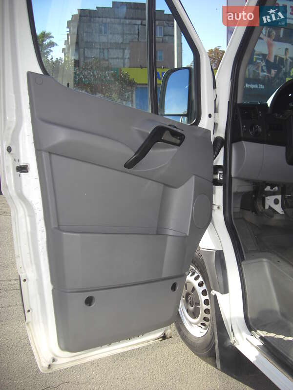 Микроавтобус Volkswagen Crafter 2012 в Кривом Роге