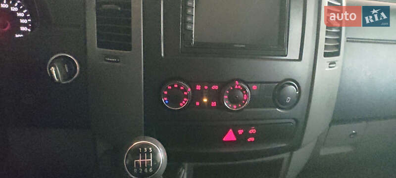 Микроавтобус Volkswagen Crafter 2015 в Надворной