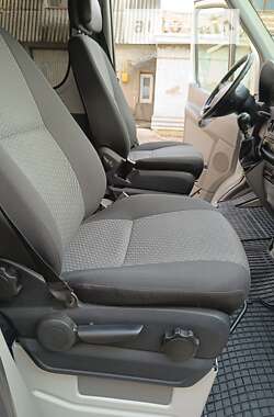 Грузопассажирский фургон Volkswagen Crafter 2013 в Каменец-Подольском