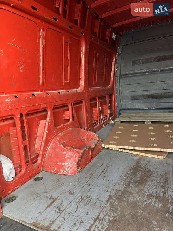 Грузовой фургон Volkswagen Crafter 2007 в Киеве