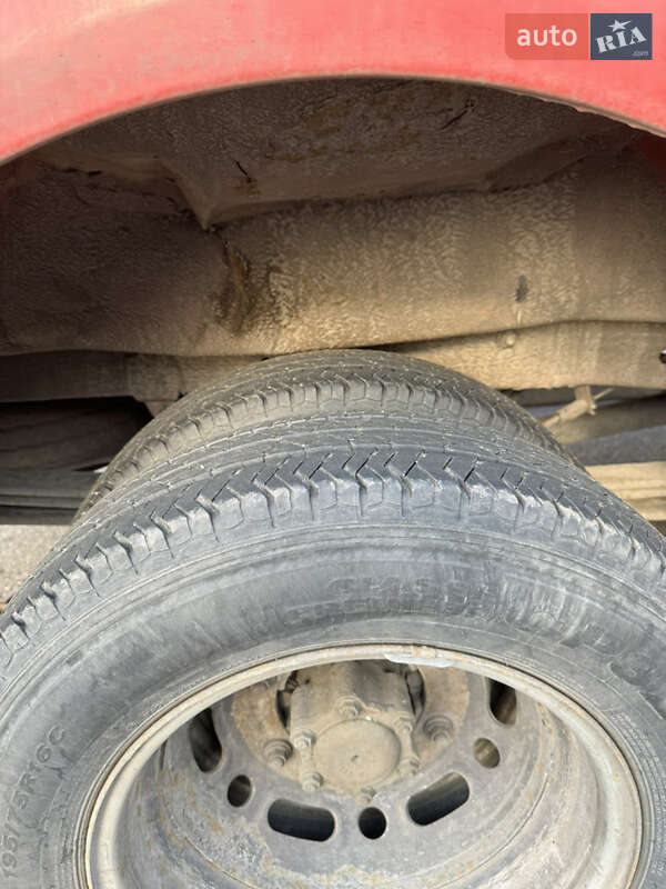 Грузовой фургон Volkswagen Crafter 2007 в Киеве