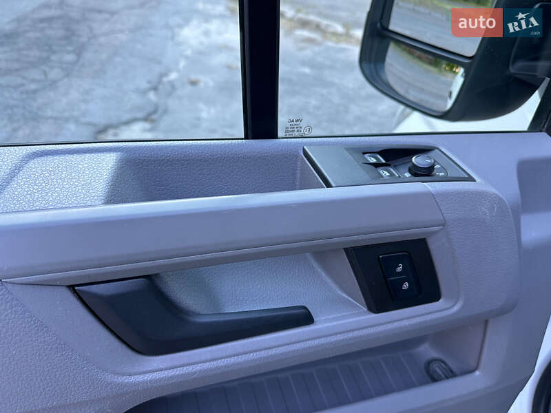 Другие автобусы Volkswagen Crafter 2019 в Днепре