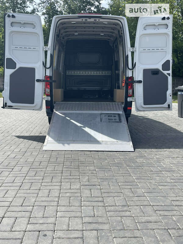 Вантажний фургон Volkswagen Crafter 2019 в Києві