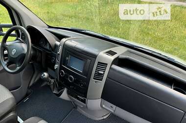 Автовоз Volkswagen Crafter 2012 в 