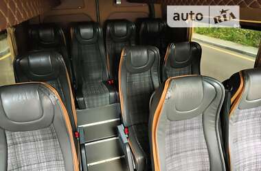 Інші автобуси Volkswagen Crafter 2013 в Києві