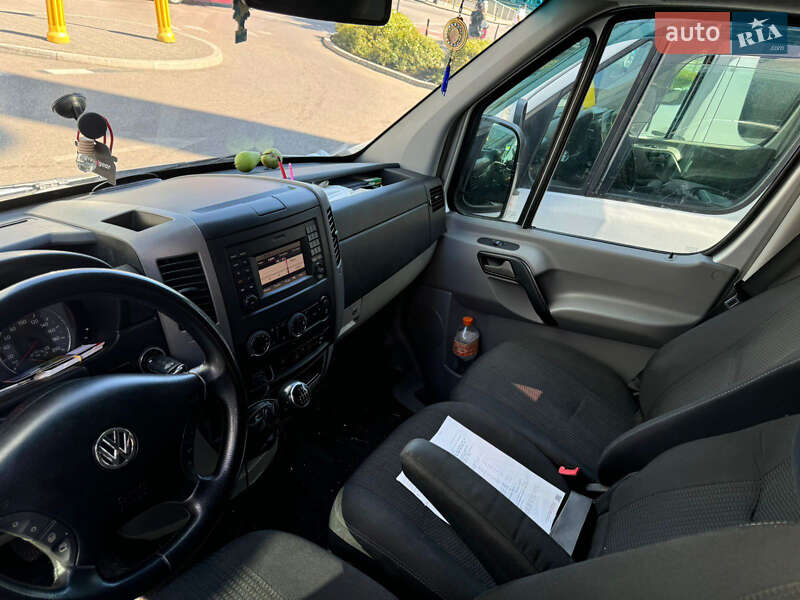 Микроавтобус Volkswagen Crafter 2016 в Тячеве