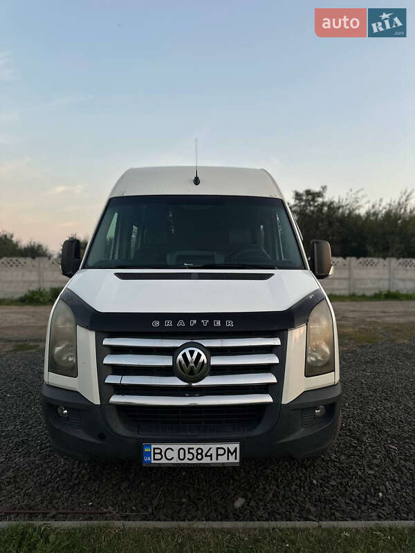 Вантажопасажирський фургон Volkswagen Crafter 2009 в Львові