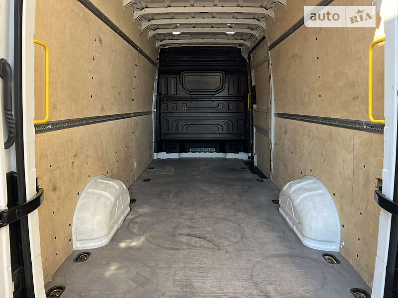 Грузовой фургон Volkswagen Crafter 2020 в Луцке