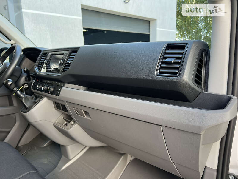 Грузовой фургон Volkswagen Crafter 2020 в Луцке