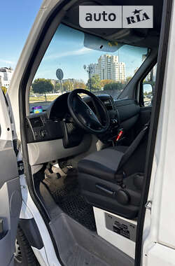 Грузовой фургон Volkswagen Crafter 2012 в Луцке