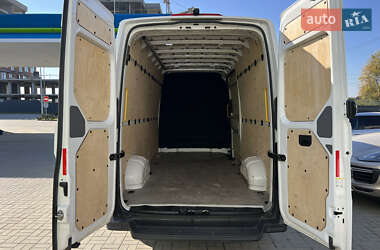 Грузовой фургон Volkswagen Crafter 2017 в Ужгороде