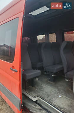 Микроавтобус Volkswagen Crafter 2013 в 