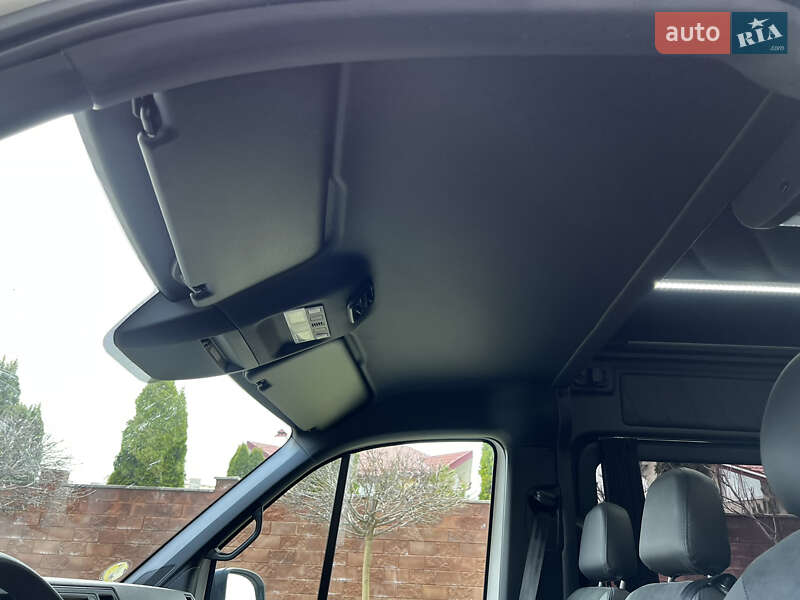 Мікроавтобус Volkswagen Crafter 2018 в Рівному