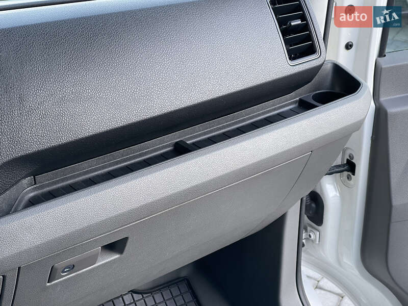 Микроавтобус Volkswagen Crafter 2019 в Мукачево