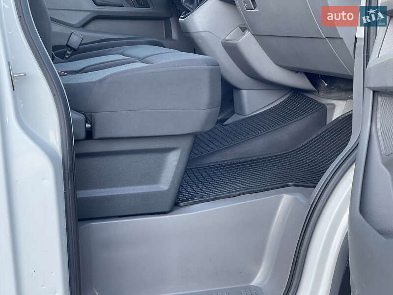 Микроавтобус Volkswagen Crafter 2019 в Мукачево